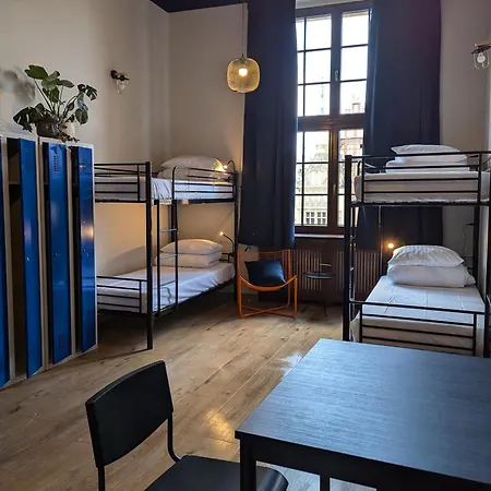 Rynek 30 Hostel
