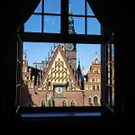 Rynek 30 Albergue Wrocław