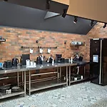 Rynek 30 بيت شباب *