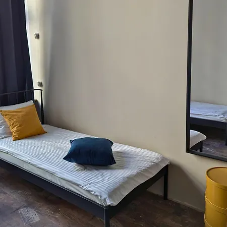 Hostel Rynek 30 *