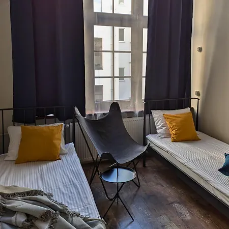 Hostel Rynek 30 *