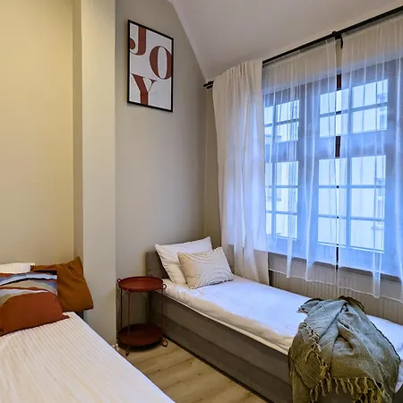 Rynek 30 Hostel *